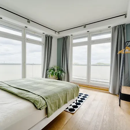 Big Urban Loft - Bis Zu 20 Personen - 180qm - 180 Grad Skyline Balkon Daire