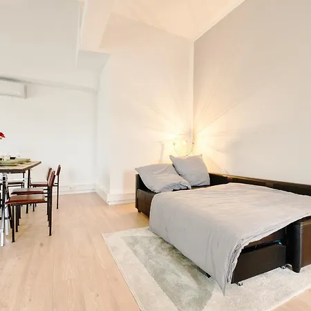 Big Urban Loft - Bis Zu 20 Personen - 180qm - 180 Grad Skyline Balkon