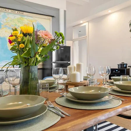 Big Urban Loft - Bis Zu 20 Personen - 180qm - 180 Grad Skyline Balkon