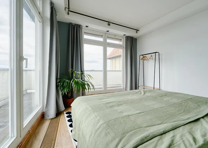 Big Urban Loft - Bis Zu 20 Personen - 180qm - 180 Grad Skyline Balkon *