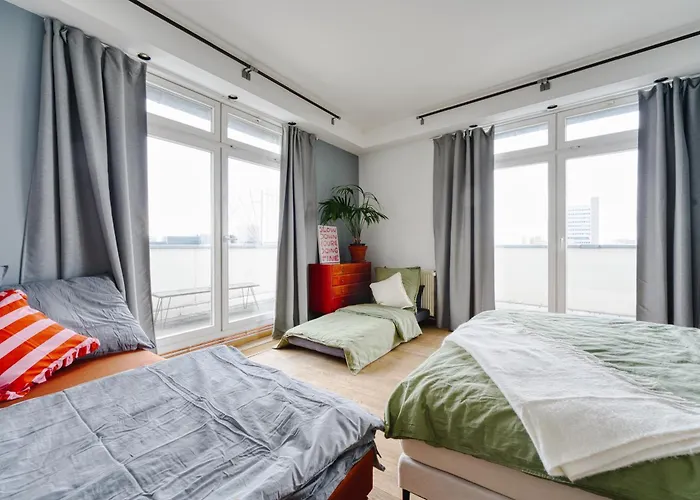 Apartment Big Urban Loft - Bis Zu 20 Personen - 180qm - 180 Grad Skyline Balkon
