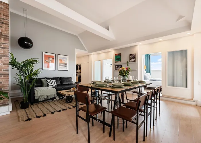 Big Urban Loft - Bis Zu 20 Personen - 180qm - 180 Grad Skyline Balkon