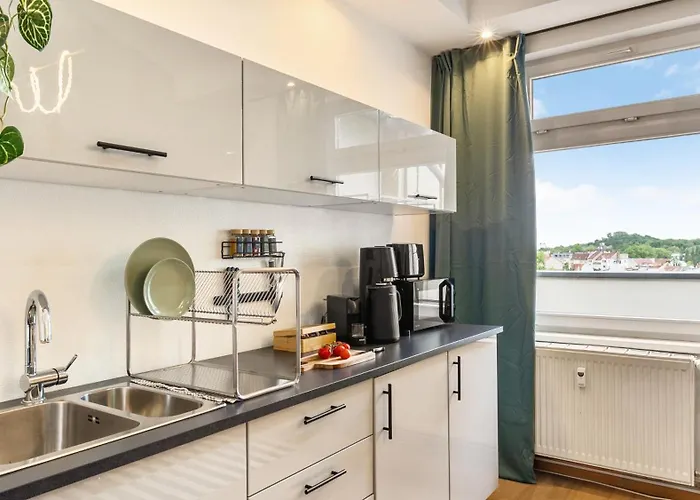 Big Urban Loft - Bis Zu 20 Personen - 180qm - 180 Grad Skyline Balkon דירה *