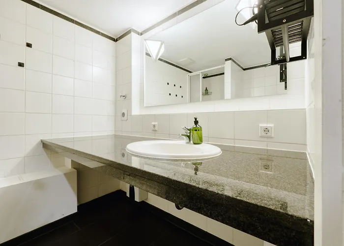 Big Urban Loft - Bis Zu 20 Personen - 180qm - 180 Grad Skyline Balkon Apartmán Berlín