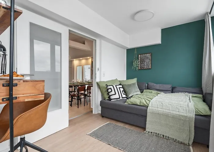 Big Urban Loft - Bis Zu 20 Personen - 180qm - 180 Grad Skyline Balkon *